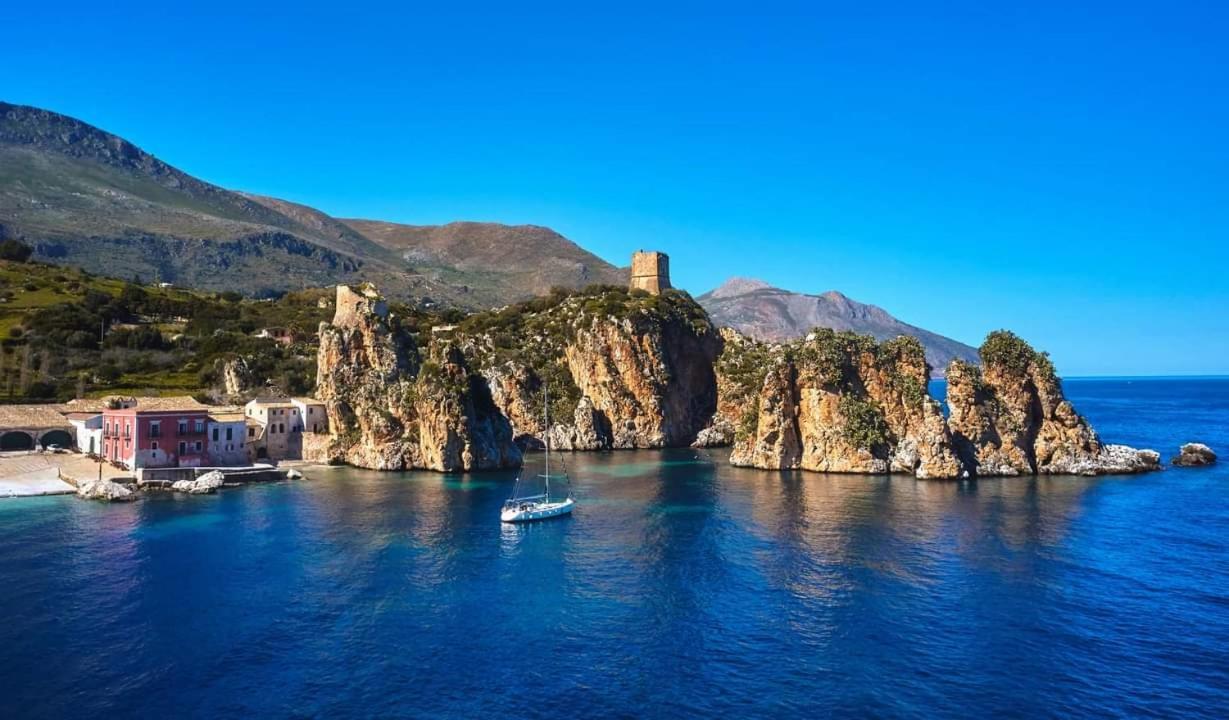 Casa Vacanze La Terrazza Sul Golfo Castellammare del Golfo Kültér fotó