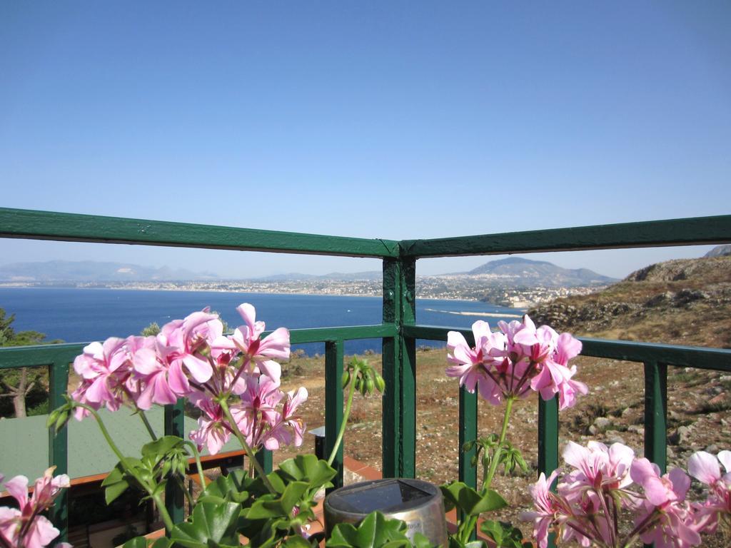 Casa Vacanze La Terrazza Sul Golfo Castellammare del Golfo Kültér fotó