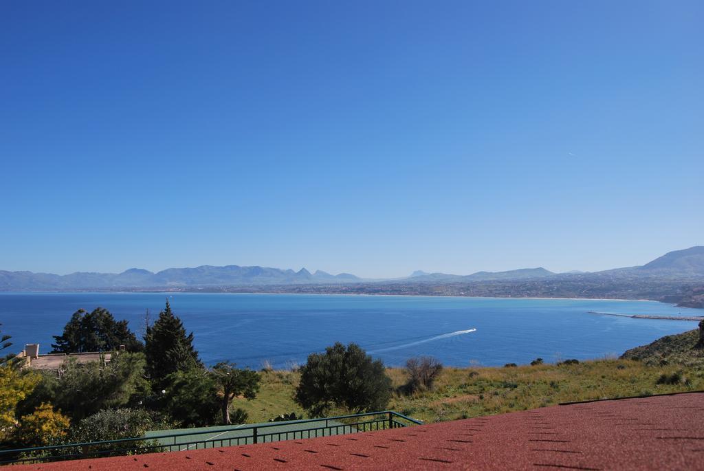 Casa Vacanze La Terrazza Sul Golfo Castellammare del Golfo Kültér fotó