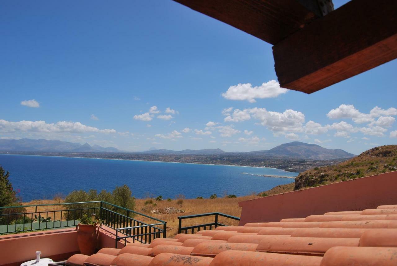 Casa Vacanze La Terrazza Sul Golfo Castellammare del Golfo Kültér fotó