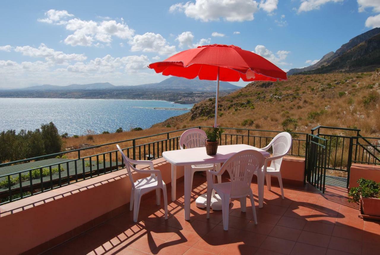 Casa Vacanze La Terrazza Sul Golfo Castellammare del Golfo Kültér fotó