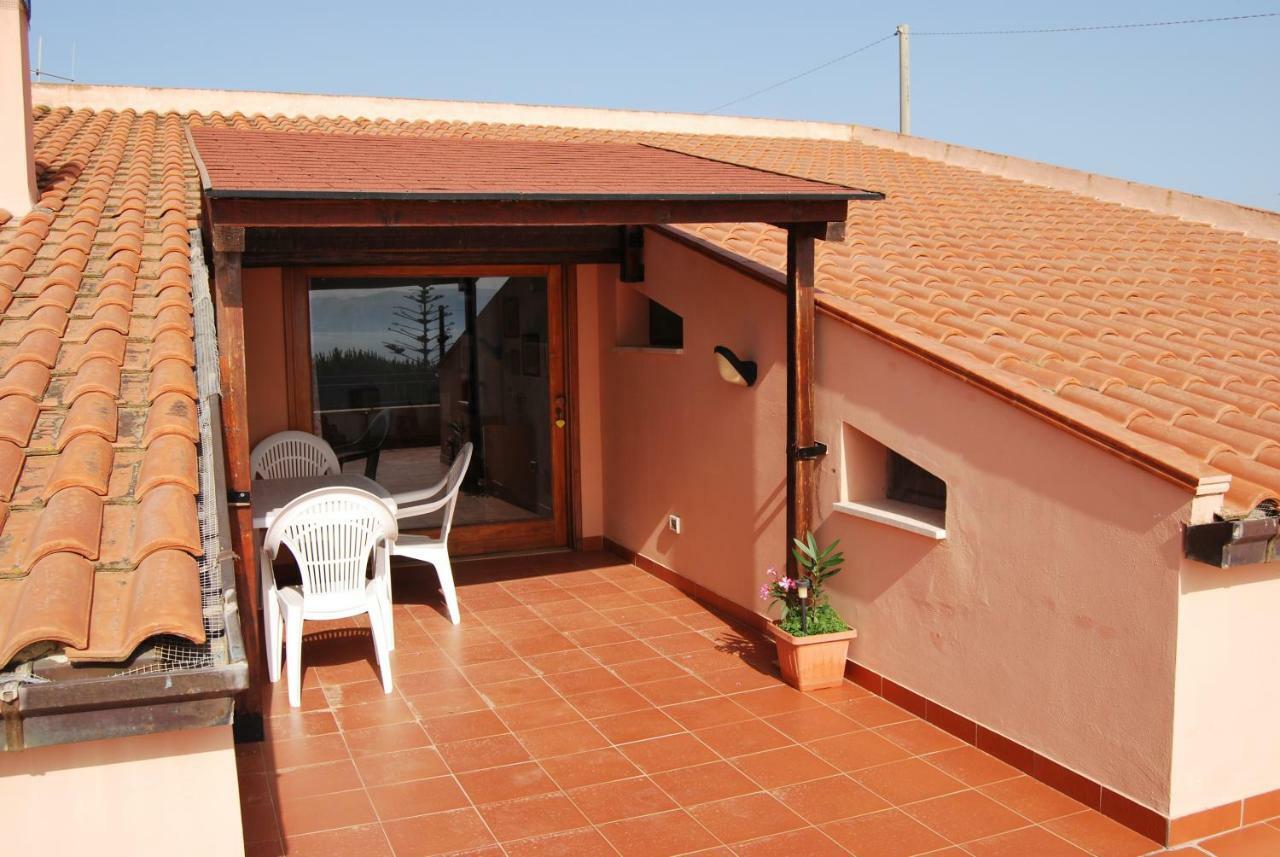 Casa Vacanze La Terrazza Sul Golfo Castellammare del Golfo Kültér fotó
