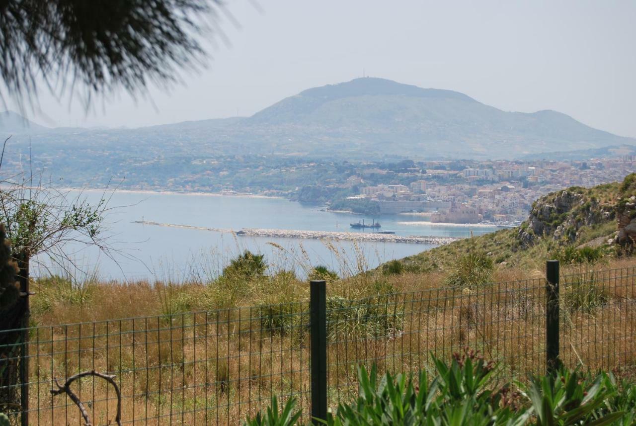 Casa Vacanze La Terrazza Sul Golfo Castellammare del Golfo Kültér fotó